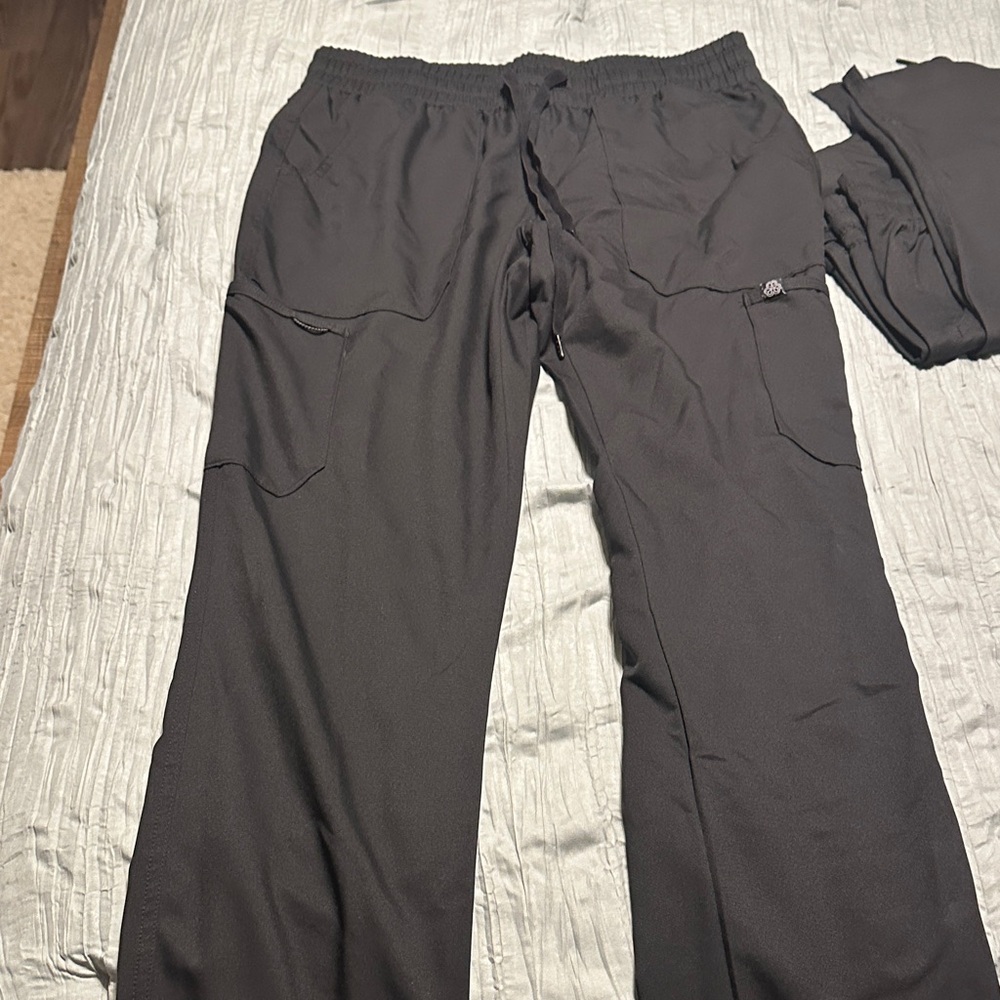 Women's Black scrub Cargo Pants